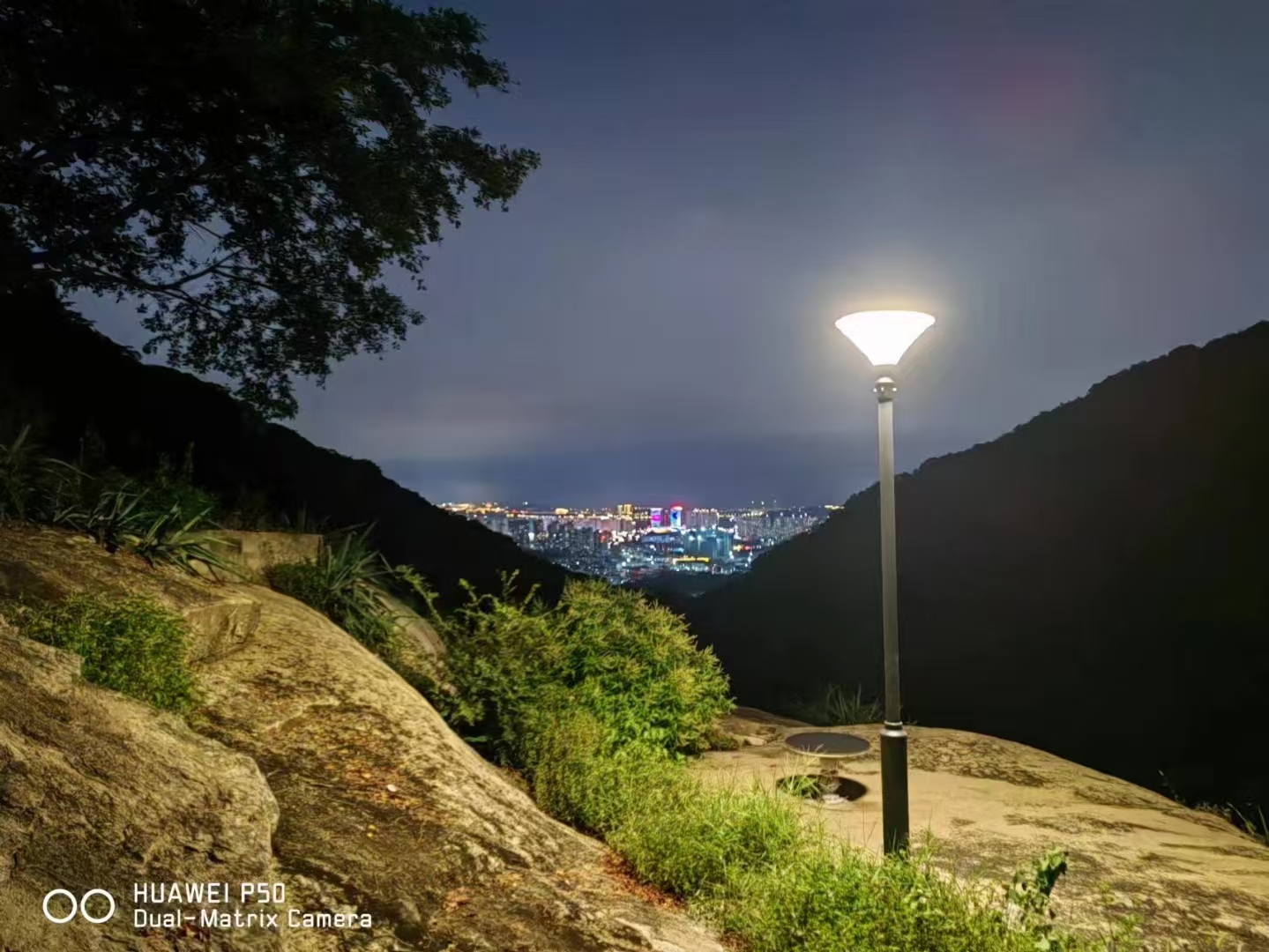 户外太阳能庭院灯，太阳能景观灯