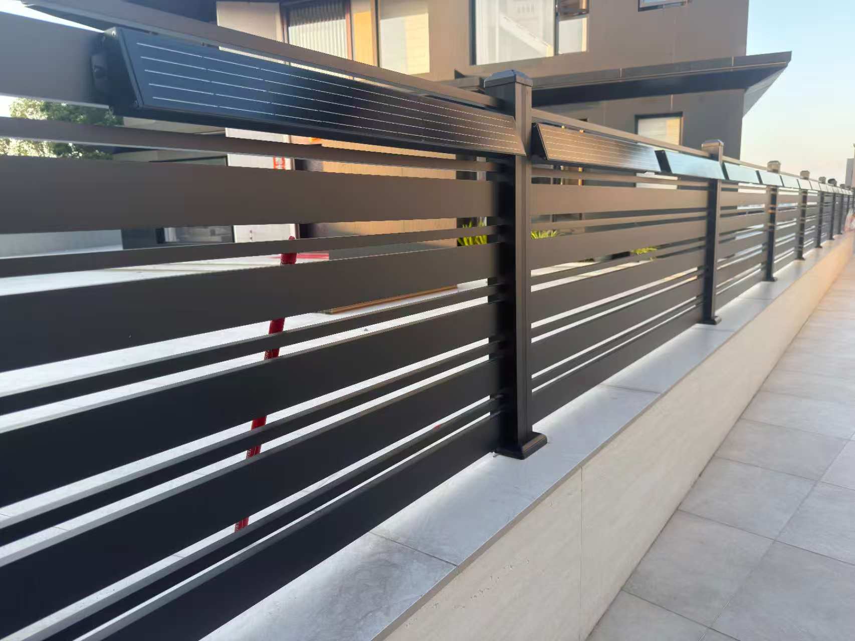 Solar Outdoor Wall Washer Light